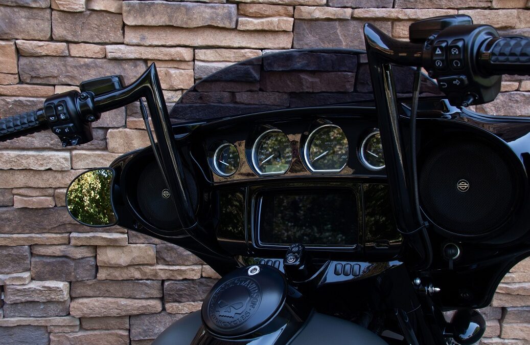 2019 Harley-Davidson FLHXS Street Glide Special M8 114 Black Edition RDZ