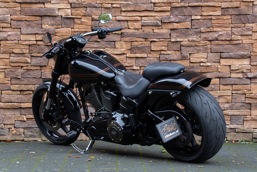 2017 Harley-Davidson FXSE Pro Street Breakout CVO 110 LA