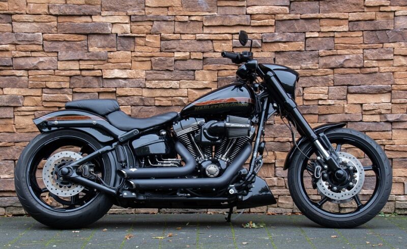 2017 Harley-Davidson FXSE Pro Street Breakout CVO 110