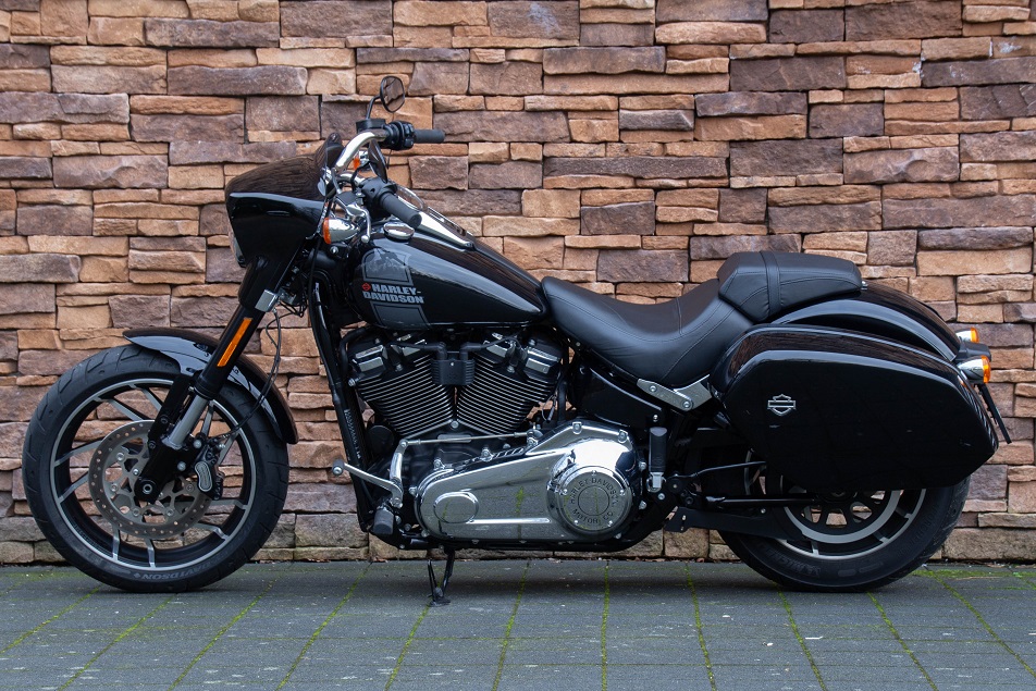 2021 Harley-Davidson FLSB Sport Glide Softail 107 M8 L