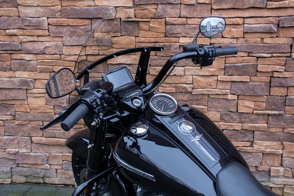 2019 Harley-Davidson FLHRXS Road King Special 114 M8