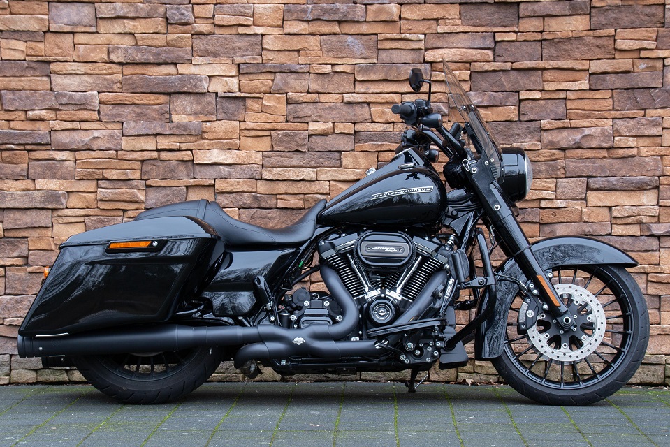 2019 Harley-Davidson FLHRXS Road King Special 114 M8 R