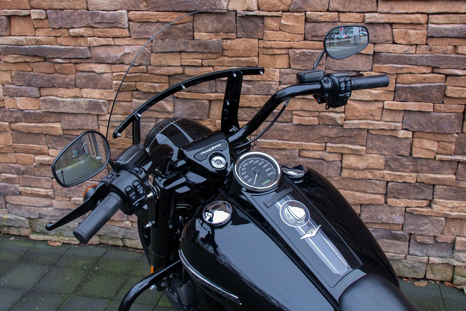 2020 Harley-Davidson FLHRXS Road King Special 114 M8