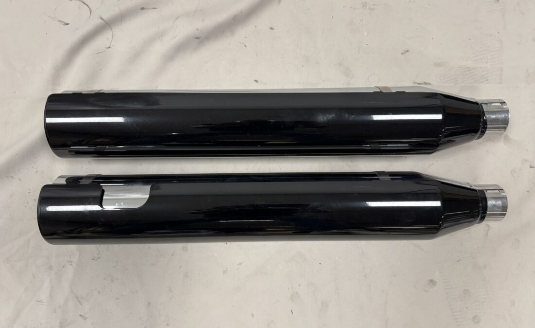 64900405 Uitlaatdempers Softail CVO Pro Street Breakout chroom+hoogglans zwart new 225 b