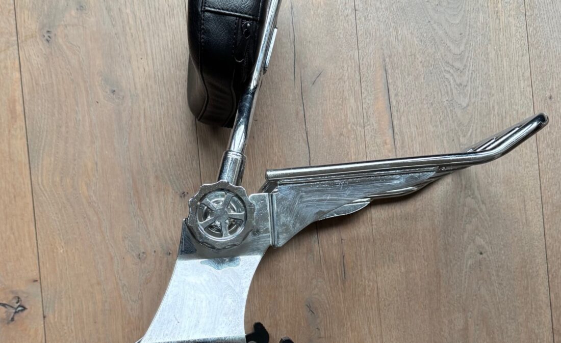 Sportster sissybar afneembaar verstelbaar chroom met bagagerek izgst after market b