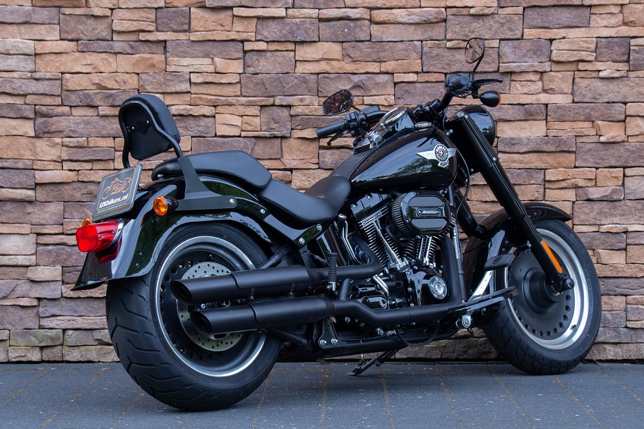 2016 Harley-Davidson FLSTFBS Fat Boy S 110 Screamin Eagle RA