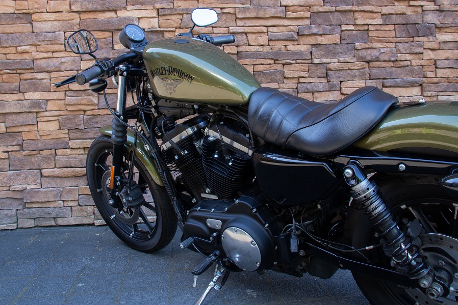 2017 Harley-Davidson XL883N Iron Sportster 883 Olive Gold Screamin Eagle LE