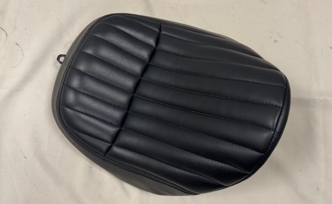 52000264 Street Bob FXBB(S) Standard FXST OEM seat bestuurder a