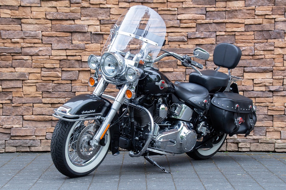 2017 Harley-Davidson FLSTC Softail Heritage Classic 103 LV