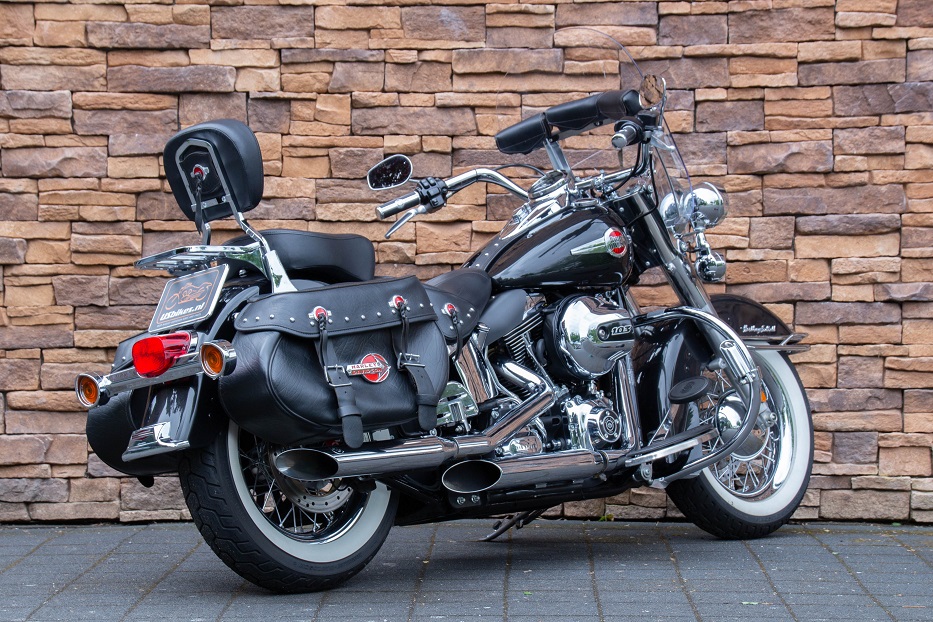 2017 Harley-Davidson FLSTC Softail Heritage Classic 103 RA