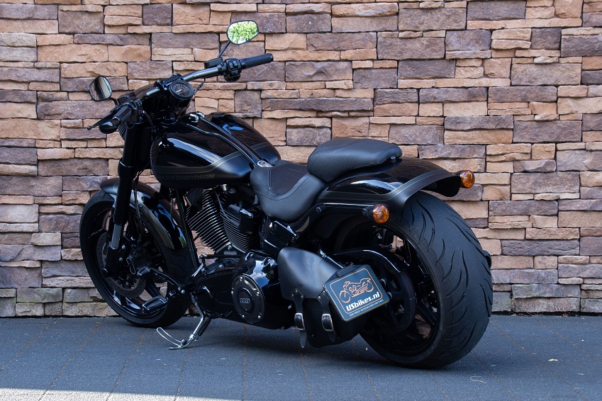 2017 Harley-Davidson FXSE CVO Pro Street Breakout 110 Screamin Eagle LA