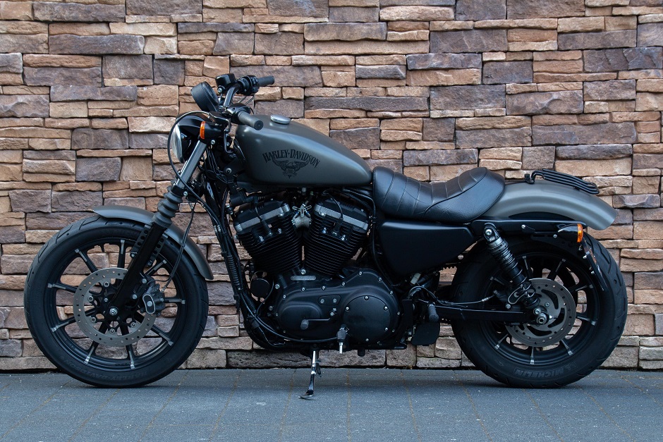 2018 Harley-Davidson XL883N Iron Sportster 883 ABS Industrial Gray L