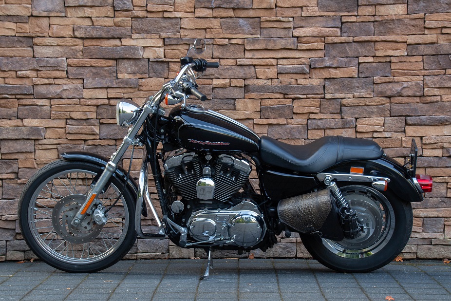 2004 Harley-Davidson XL1200C Custom Sportster 1200 L