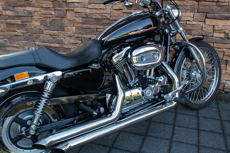 2004 Harley-Davidson XL1200C Custom Sportster 1200 RE