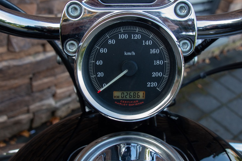 2004 Harley-Davidson XL1200C Custom Sportster 1200 T