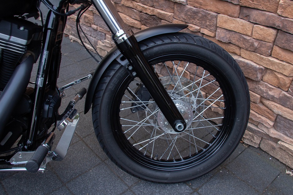 2013 Harley-Davidson FXDB Dyna Street Bob 103 RFW