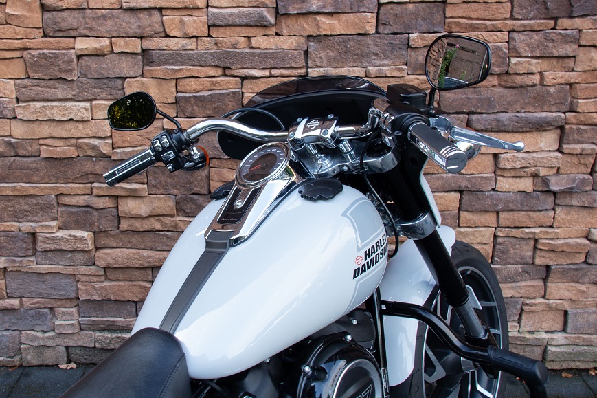 2021 Harley-Davidson FLSB Sport Glide M8 107 RD