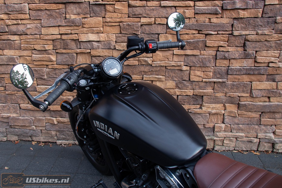 2022 Indian Scout Bobber Black Smoke LD