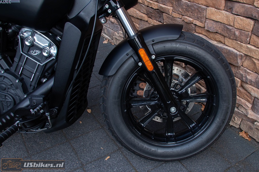 2022 Indian Scout Bobber Black Smoke RFW