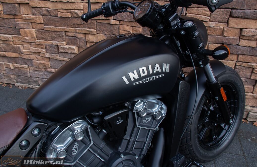 2022 Indian Scout Bobber Black Smoke RTZ