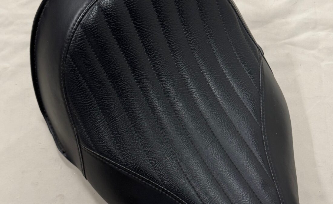 52000031(A) Softail Slim FLS(S) bestuurder OEM zgan 330 a