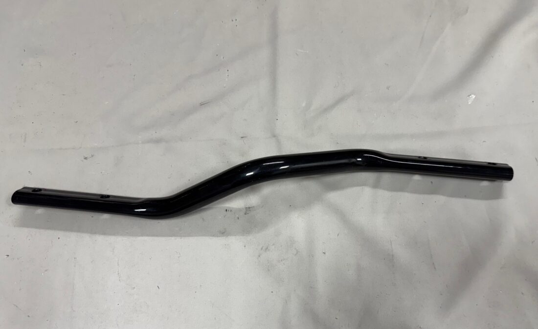 65674-95 Support Muffler Dyna b
