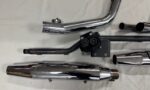 65682-07 Uitlaatsysteem FLSTC Heritage Softail Twincam zgan incl. bracket en servo 265 b