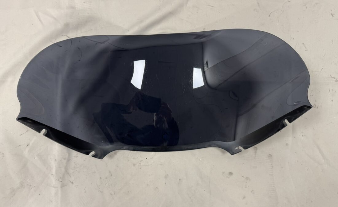 68-1340 Windvest verhoogde ruit 13 Gun Smoke FLTRXS Road Glide igst 1241 b