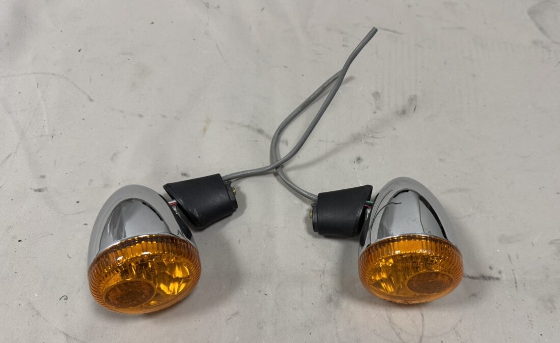 67801037 Bullet 3-1 LED achter incl. support chroom metaal zgan Sport Glide 840 a