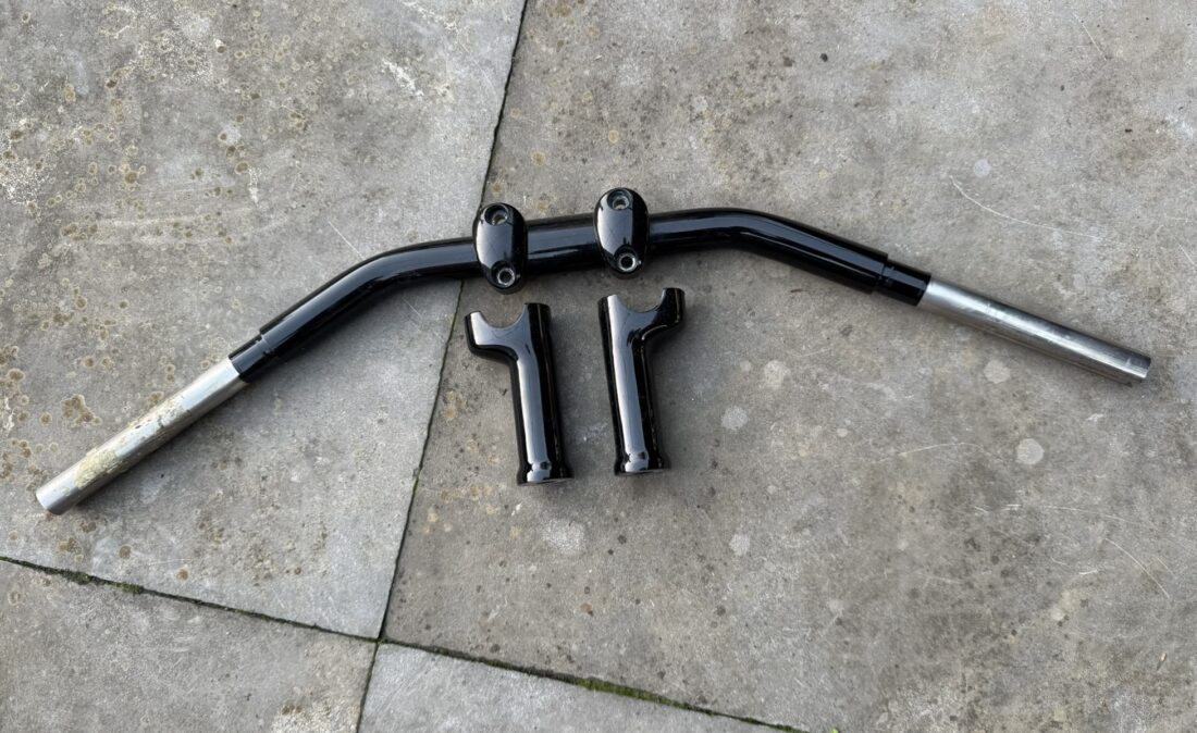 55800674 Stuur incl. risers & clamp FXDLS Low Rider S izgst 1901 a